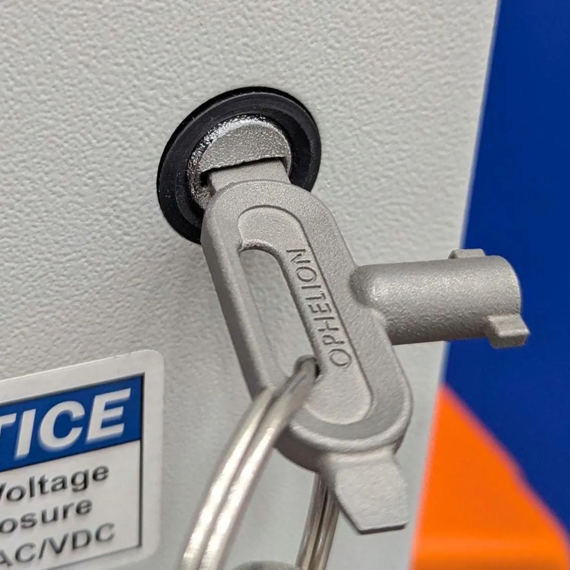 The Puffin: Electrical Enclosure/Control Cabinet Technician Key and Hex Bit Driver Multitool EDC - Image 4